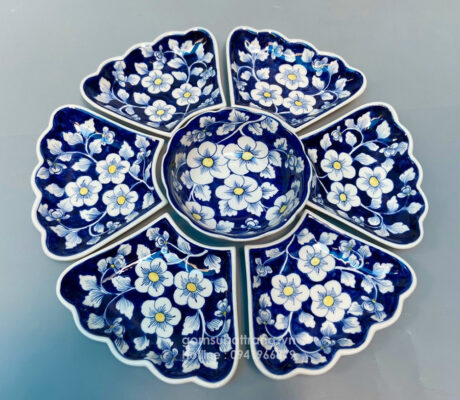 Đĩa Bát Tràng vẽ hoa văn